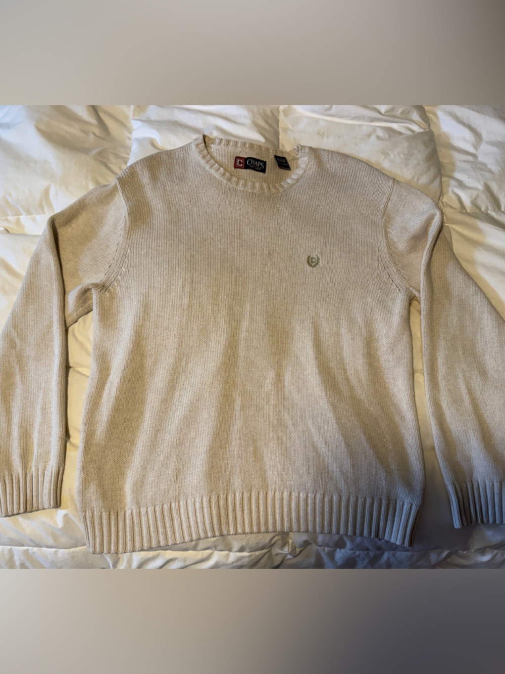 CHAPS Men’s Cream Crewneck Sweater